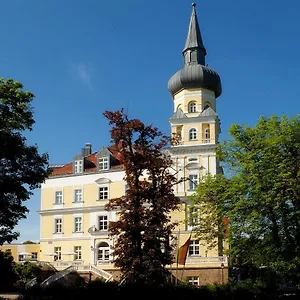 Schloss Hotel Schwarzenfeld